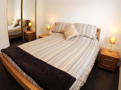 Aberdeen Serviced Apartments - Bloomfield Kültér fotó